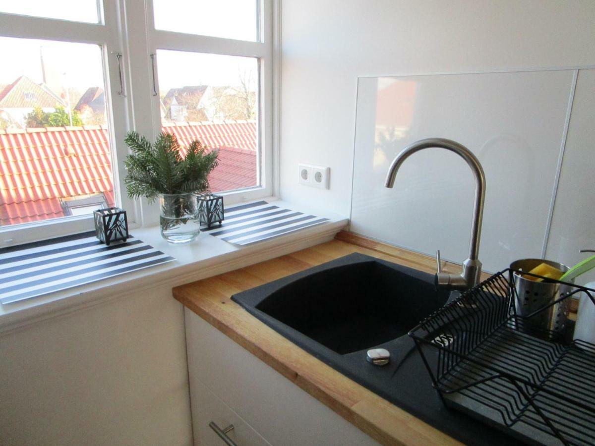 Ferienwohnungen Hebbel Husum  Exterior foto