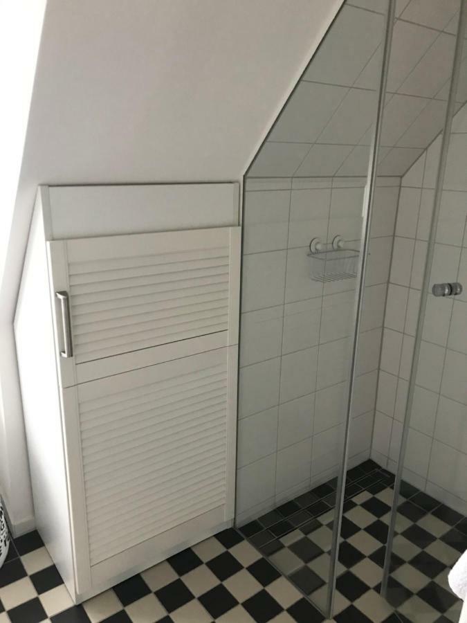 Ferienwohnungen Hebbel Husum  Exterior foto